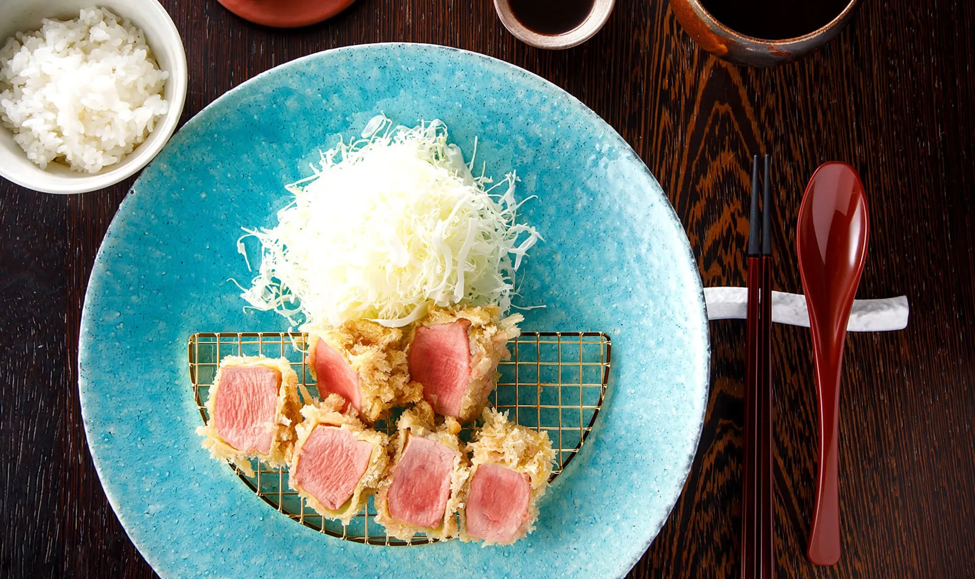 ラスアンテルナショナル株式会社